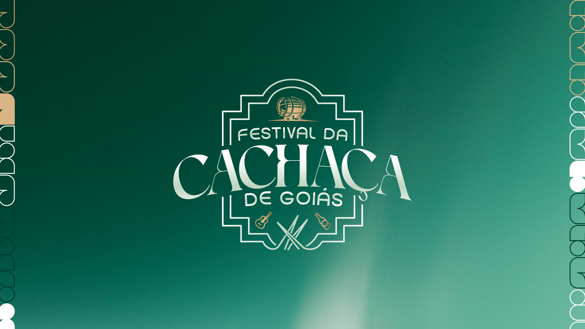 You are currently viewing Marketing e Design na 1ª Edição do Festival da Cachaça de Goiás: Uma Construção do Zero ao Sucesso